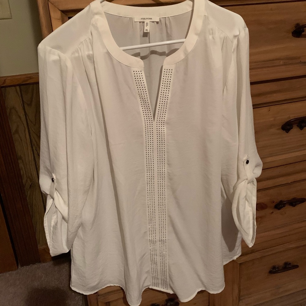 Maurice’s top